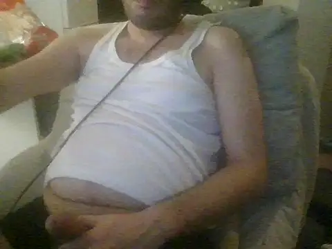 Snapshot of RBBeur chatting on 05/04/26, 07:21 RBBeur online show from 05/04/26, 07:21
