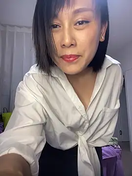 Snapshot of Yu-Meimei chatting on 05/03/26, 02:39 Yu-Meimei online show from 05/03/26, 02:39