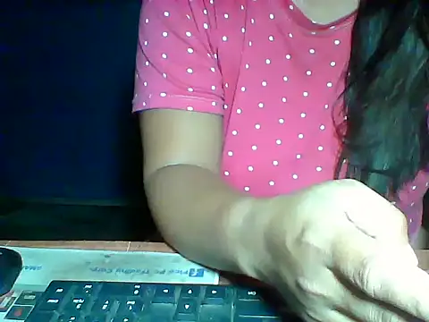 Snapshot of MommyKaye30 chatting on 05/10/26, 08:14 MommyKaye30 online show from 05/10/26, 08:14
