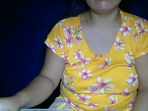 MommyKaye30 online show from 05/19/26, 06:47