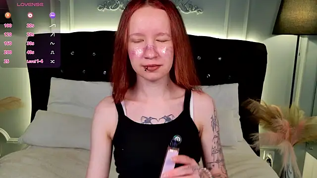 Mi Mi Mia online show from 06/29/26, 11:54
