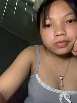 Cham-py online show from 05/19/26, 02:18