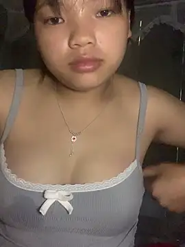 Cham-py online show from 05/20/26, 01:56