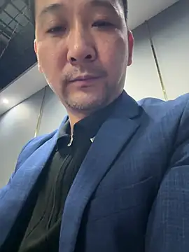 Snapshot of semir-xin chatting on 05/09/26, 02:44 semir-xin online show from 05/09/26, 02:44