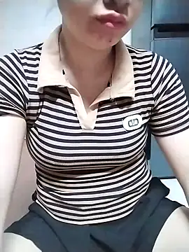 Snapshot of Girl_lovebaby chatting on 05/18/26, 06:52 Girl lovebaby online show from 05/18/26, 06:52