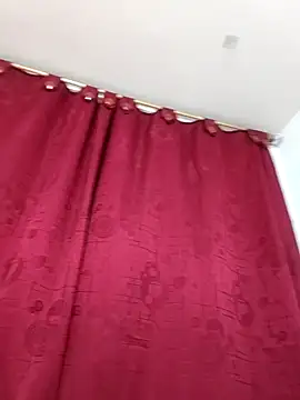 AndresvargasQ123 online show from 06/15/26, 05:42