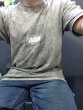 AndresvargasQ123 online show from 07/17/26, 06:24