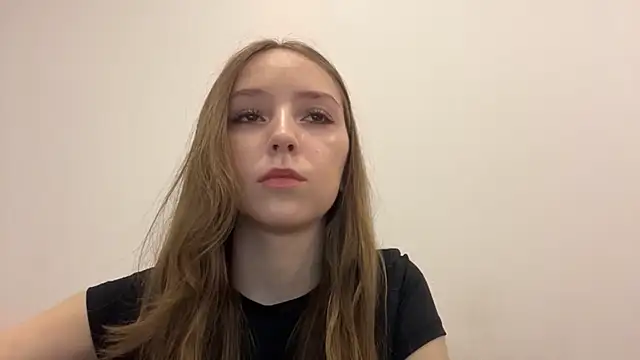 QueenBalensiefen online show from 05/14/26, 03:30