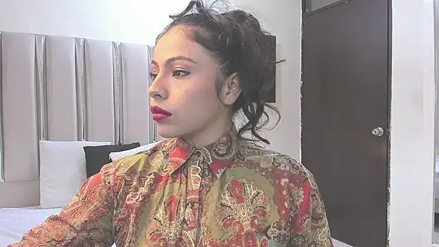Snapshot of AnaDreined chatting on 05/09/26, 11:26 AnaDreined online show from 05/09/26, 11:26