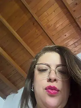 Snapshot of Lilith_Desire chatting on 05/12/26, 01:08 Lilith Desire online show from 05/12/26, 01:08