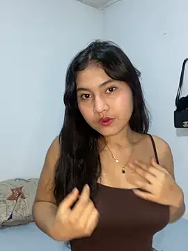 Snapshot of Xaannder chatting on 05/10/26, 03:12 Xaannder online show from 05/10/26, 03:12
