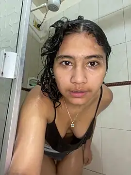 Snapshot of Xaannder chatting on 05/11/26, 01:55 Xaannder online show from 05/11/26, 01:55