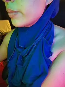 Snapshot of Lubnna chatting on 05/08/26, 12:16 Lubnna online show from 05/08/26, 12:16