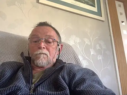 Moonraker64 online show from 06/13/26, 03:32