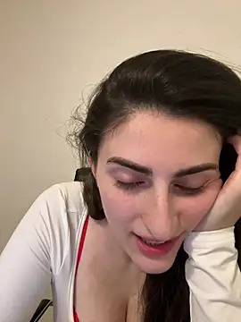 OliviaBaby- online show from 05/13/26, 09:33