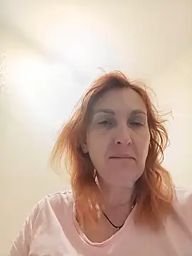 Snapshot of Bel_Nell chatting on 06/10/26, 05:39 Bel Nell online show from 06/10/26, 05:39