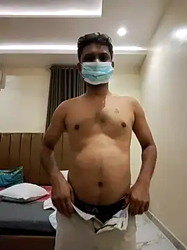 Snapshot of santhoshkannadaboy chatting on 05/09/26, 10:37 santhoshkannadaboy online show from 05/09/26, 10:37