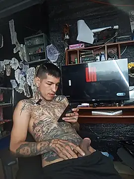 demoni0802 online show from 06/08/26, 01:33