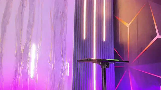 Miss Isa  online show from 06/03/26, 03:39