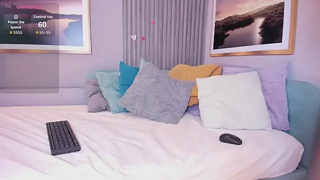 Karlie moore  online show from 05/30/26, 02:58