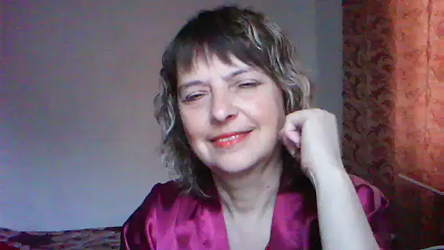 Snapshot of ElizabethGorden chatting on 05/07/26, 03:01 ElizabethGorden online show from 05/07/26, 03:01