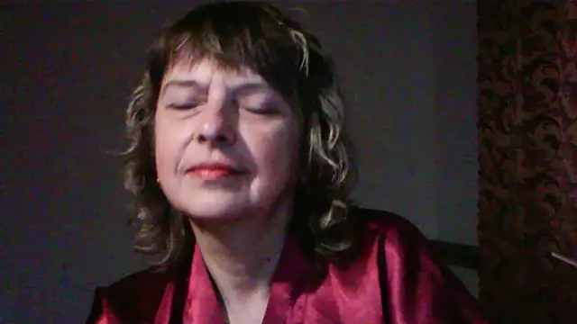 Snapshot of ElizabethGorden chatting on 05/10/26, 03:01 ElizabethGorden online show from 05/10/26, 03:01