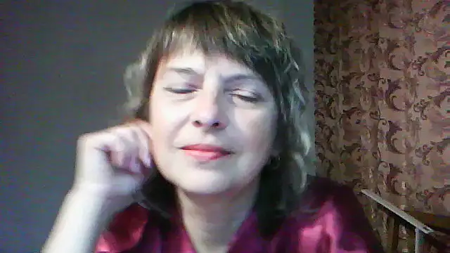 ElizabethGorden online show from 05/18/26, 03:46