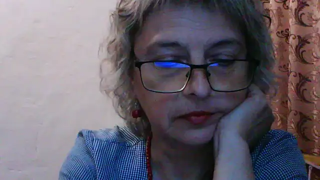 ElizabethGorden online show from 06/14/26, 05:37