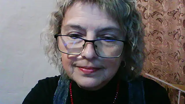 ElizabethGorden online show from 06/16/26, 05:26