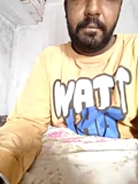 Snapshot of smallIdick_69 chatting on 06/26/26, 04:06 smallIdick 69 online show from 06/26/26, 04:06