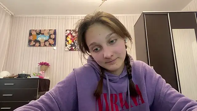 LavetaGossage online show from 05/12/26, 04:15