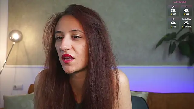 LiaaaBunny online show from 05/26/26, 06:20