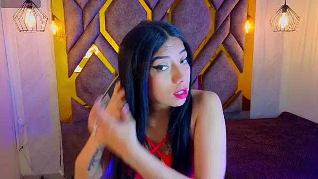 Ey Im simone  online show from 05/06/26, 12:21