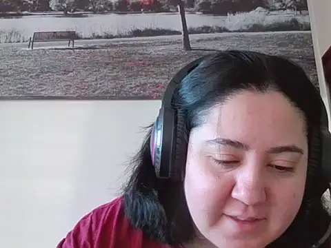 Snapshot of IsabellaJacobs chatting on 05/07/26, 03:56 IsabellaJacobs online show from 05/07/26, 03:56