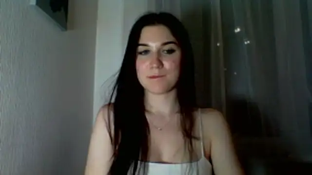Snapshot of Katiee_Foxi chatting on 05/11/26, 08:28 Katiee Foxi online show from 05/11/26, 08:28