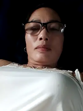 Snapshot of MimiSex6996 chatting on 05/08/26, 04:29 MimiSex6996 online show from 05/08/26, 04:29