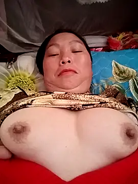 Snapshot of YeuAnhbigcock chatting on 05/07/26, 04:18 YeuAnhbigcock online show from 05/07/26, 04:18