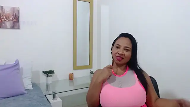 Snapshot of Scarlett_Adams_ chatting on 05/11/26, 12:22 Scarlett Adams online show from 05/11/26, 12:22