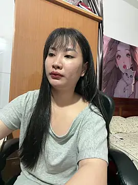 Bella439 online show from 05/06/26, 03:13