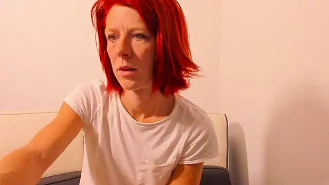 PoppyBoop online show from 06/11/26, 06:22