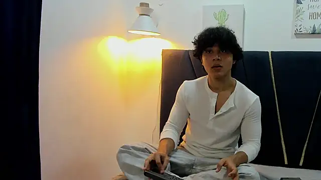 Snapshot of latin_beast4 chatting on 05/07/26, 10:37 latin beast4 online show from 05/07/26, 10:37
