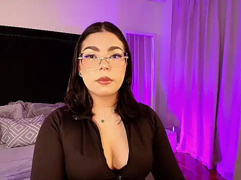 mariana owen online show from 05/11/26, 12:00