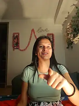 adysson lee online show from 06/10/26, 04:56