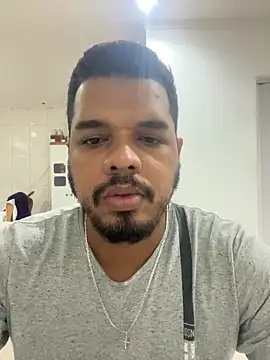 Falcaohot online show from 05/17/26, 11:34