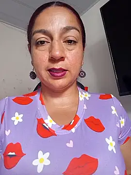 Snapshot of Tumilf chatting on 05/11/26, 07:33 Tumilf online show from 05/11/26, 07:33