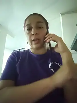 Snapshot of Tumilf chatting on 05/14/26, 12:39 Tumilf online show from 05/14/26, 12:39