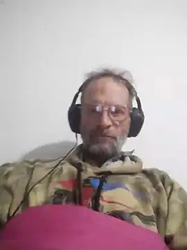 CulturedBus909 online show from 06/10/26, 08:13