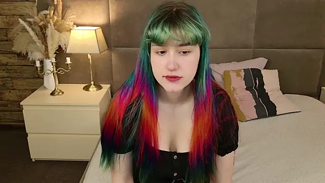 Snapshot of elsie_fleur chatting on 05/10/26, 05:23 elsie fleur online show from 05/10/26, 05:23