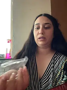 Snapshot of ICEDGLOSS chatting on 06/19/26, 02:54 ICEDGLOSS online show from 06/19/26, 02:54