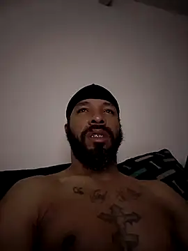 yoursexydaddy8181 online show from 05/06/26, 03:46